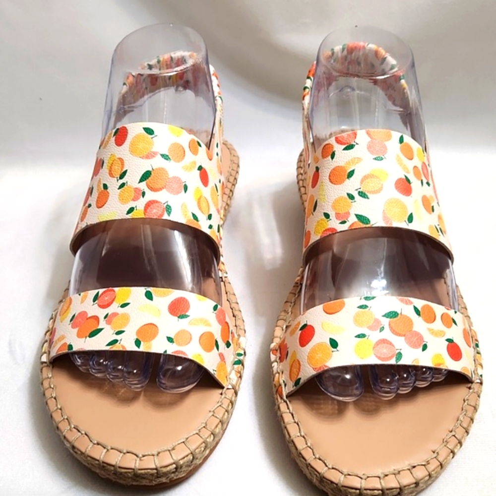 Cole Haan Grandseries Leather Fruit Filled Espadrille sandals (w sizes 7,8) - Picture 4 of 13